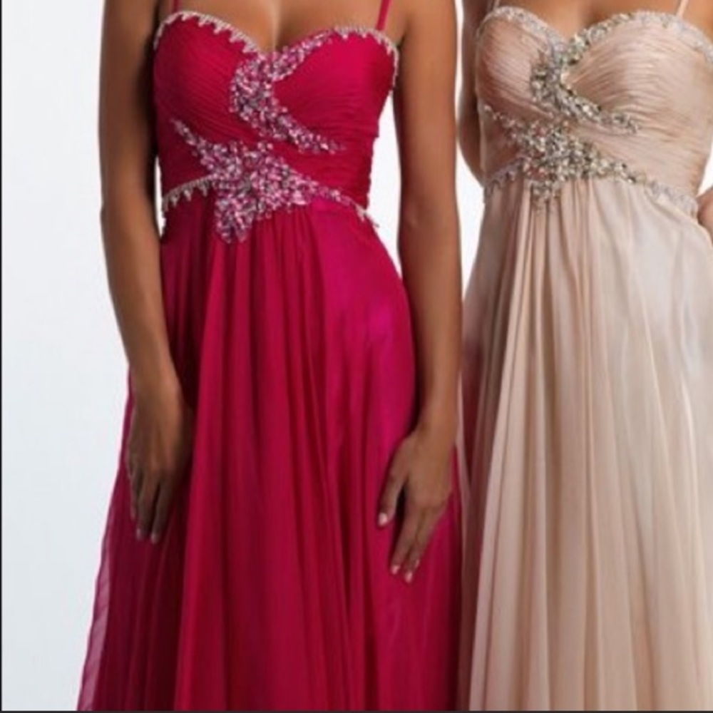 Dave and Johnny chiffon gown